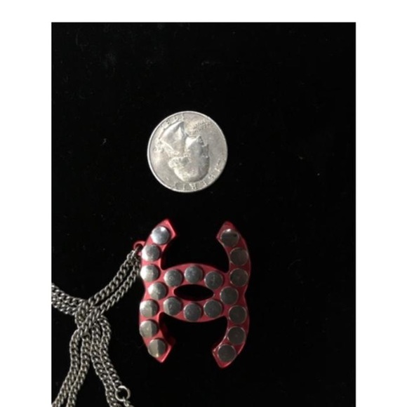 CHANEL Resin Studded CC Logo Pendant Necklace - Picture 4 of 5